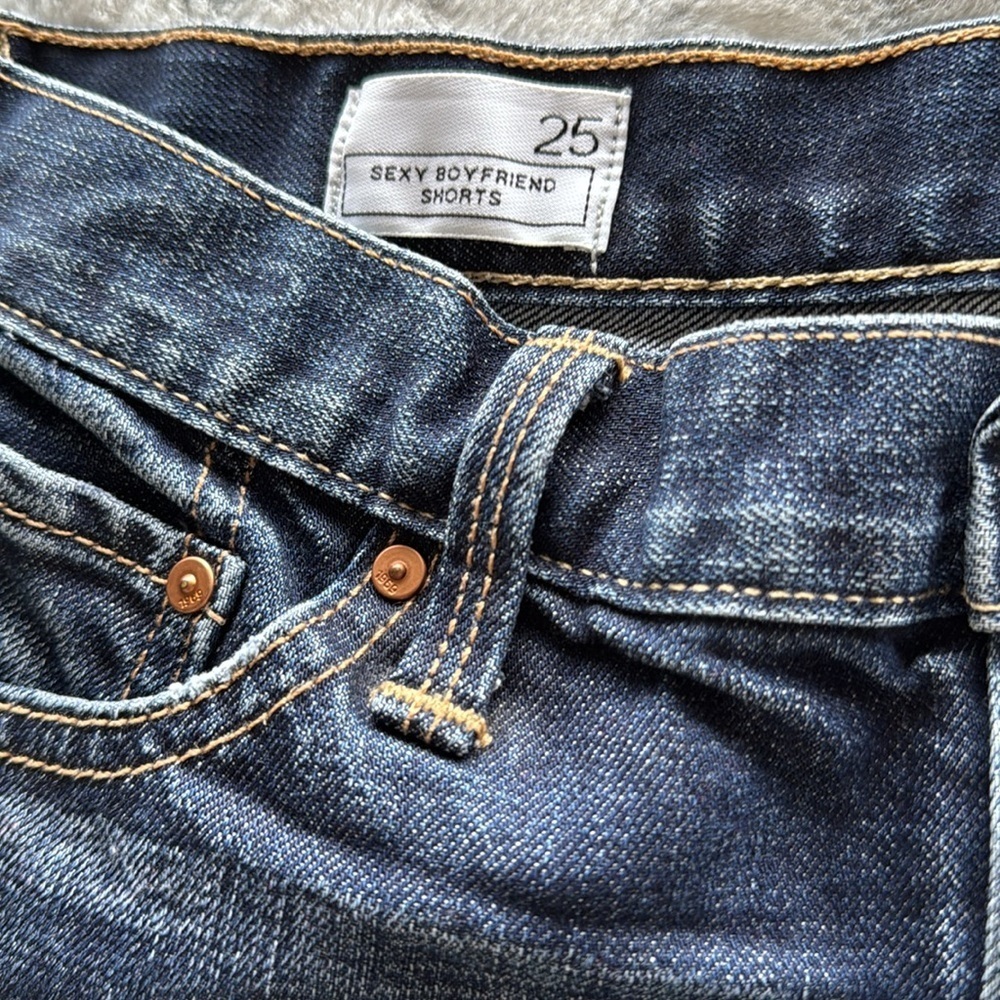 Gap 1969 Sexy Boyfriend Dark Denim Mid Rise 5”Shorts Stretch Cuffs Fleut Wash 25 - Picture 7 of 13
